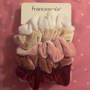 Francesca’s scrunchie pack